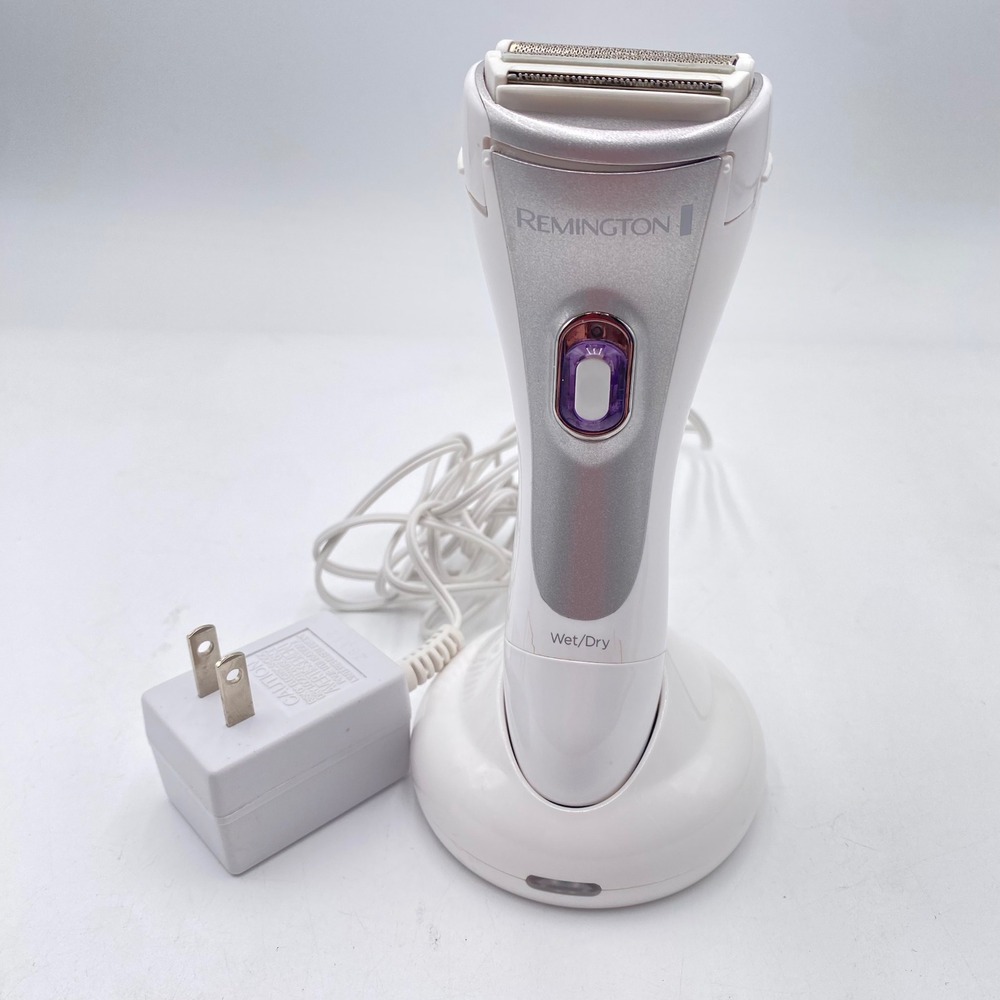 Remington‎ WDF-4830 Smooth & Silky Electric Shaver Womens White Wet/Dry Cordless